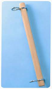 Rekstak en bois Van der Doelen avec anneaux de fer, 42,5 cm de long