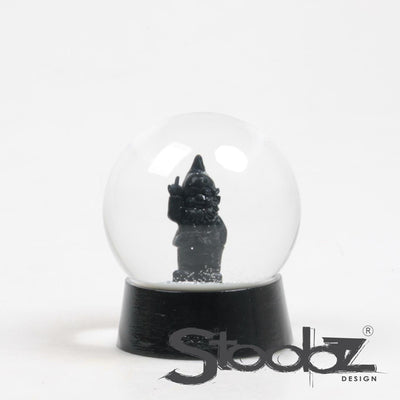Stoobz gnome va te faire foutre en secouant la balle noire