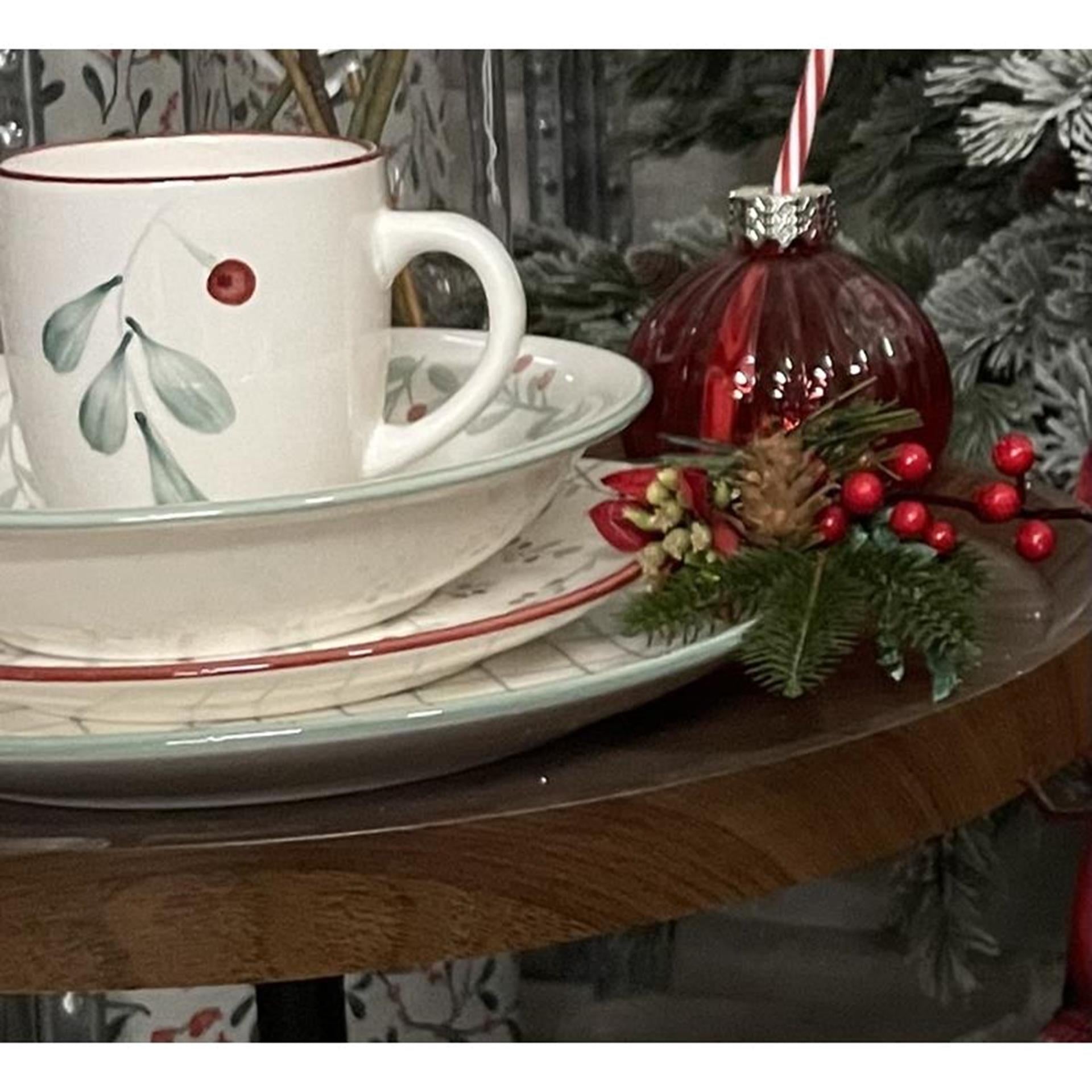 Svenska assiette vivante profonde 'berry' rouge ø20,5cm