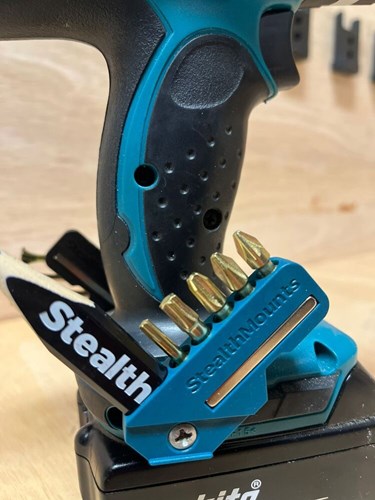 Porte-embout Stealthmounts 4590 pour Makita | bleu | 2 pièces - bh-mk-4590-blu