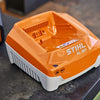 Chargeur rapide Stihl al 301 - ea094305500