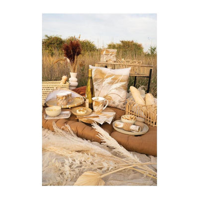 Chemin de table Ambiente agitant l'herbe