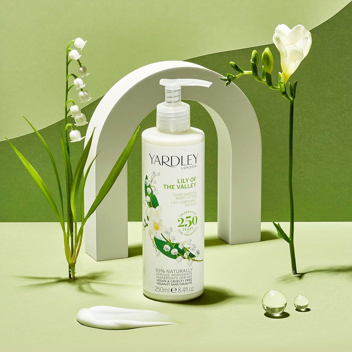 Yardley London Lys de la lotion pour le corps Vally 200 ml