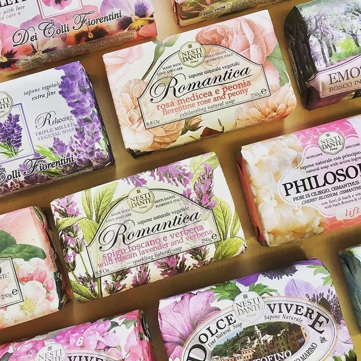 Nesti Dante Nesti Dante Romantinga Wild Tuscan Lavender Verbena Soap 250gr.