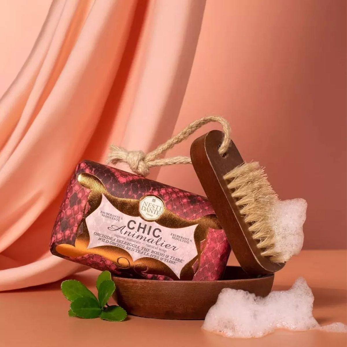 Nesti Dante Nesti Dante Chic Animal Orchid Wild, Red Reave Tiare Soap 250gr.