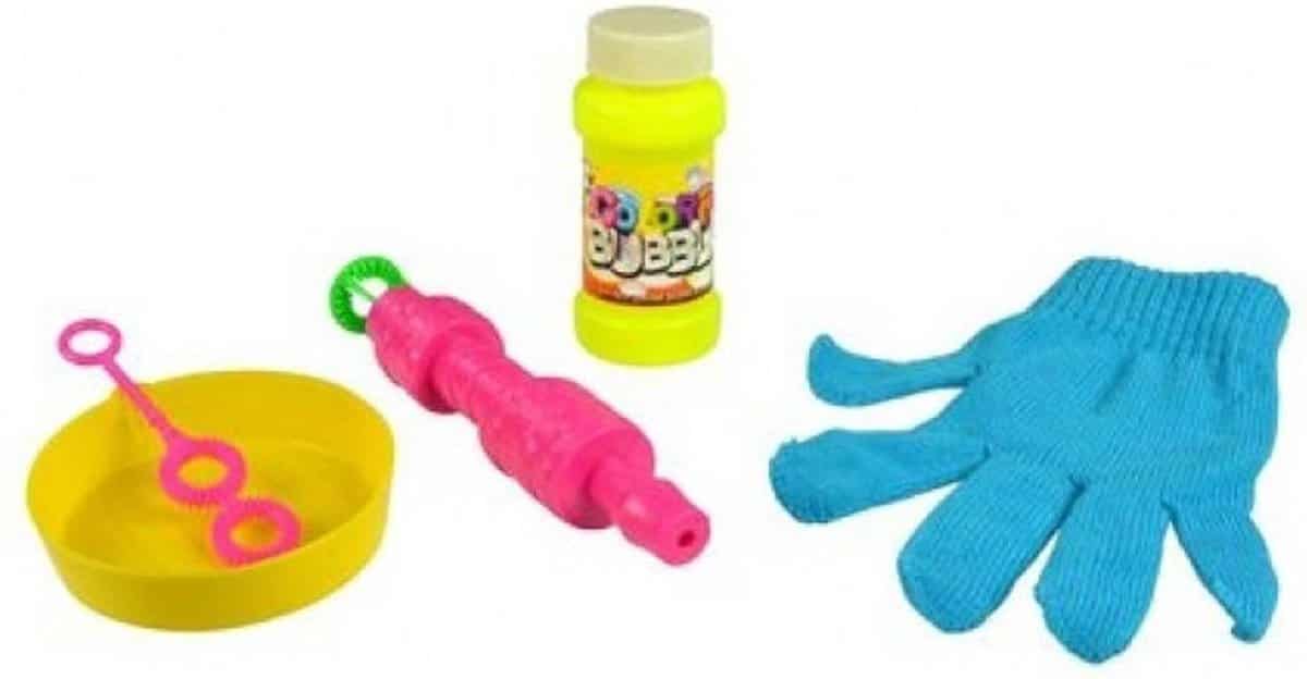 bulle avec des gants pour rebondir avec les bulles