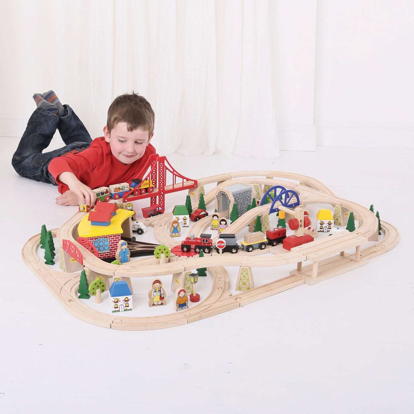 Bigjigs Train en bois set dans Boîte en bois, 130dlg.