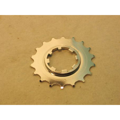 Couronne de première poitrine 18t Campa. 9V 10V
