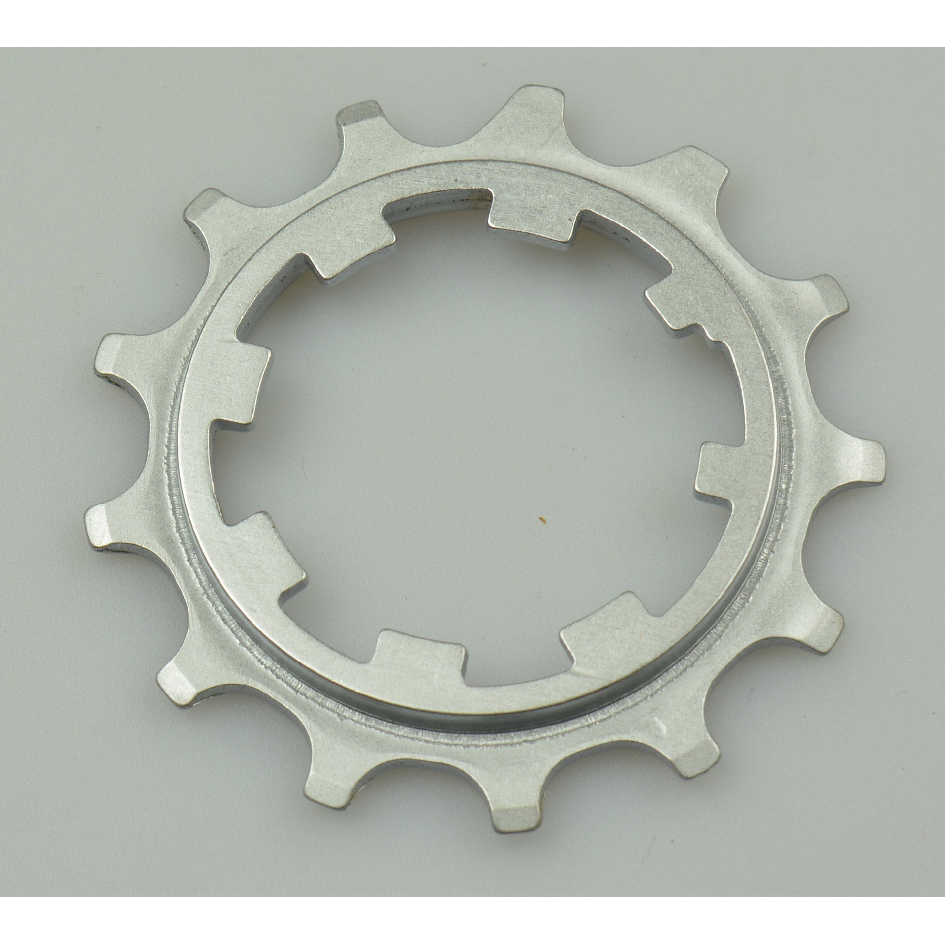 RST Couronne avec coffre 13T 11V