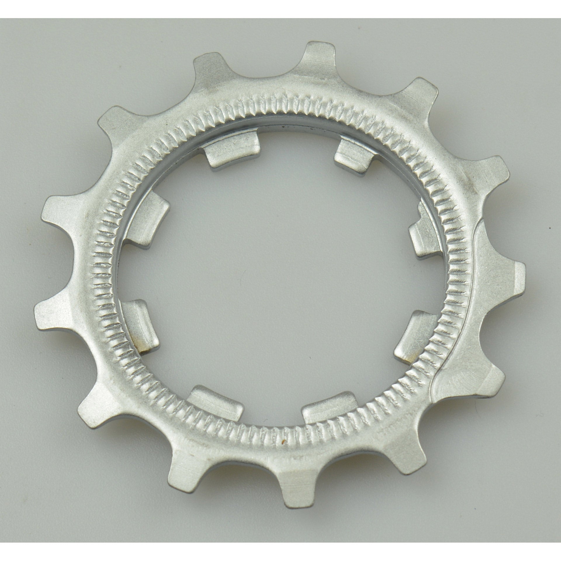 RST Couronne avec coffre 13T 11V