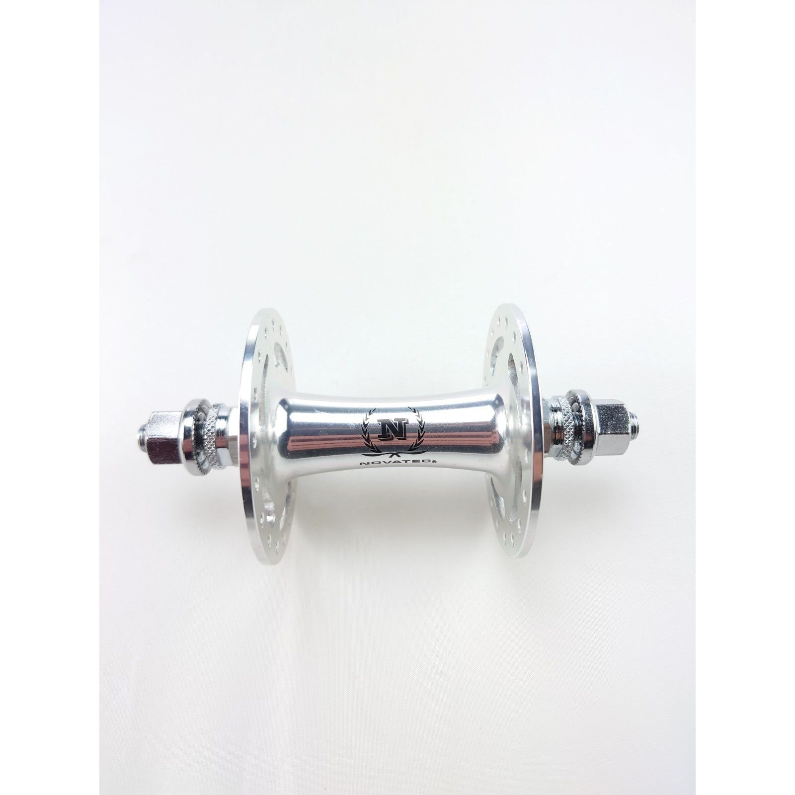 Novatec Hub derrière Silver 36-Hole
