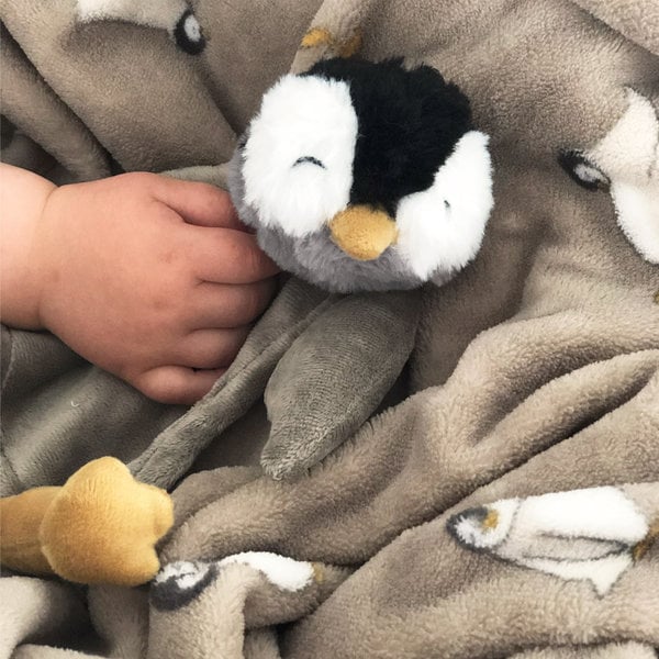 Petú Petú aka Cuddle Tissue Pinguin
